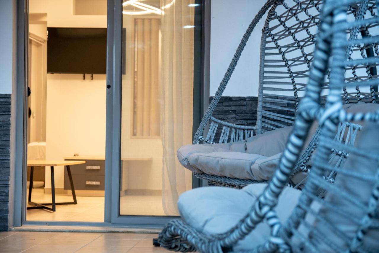 Sithoniars Luxury Ground Floor Apartment With Private Garden Neos Marmaras Exteriér fotografie