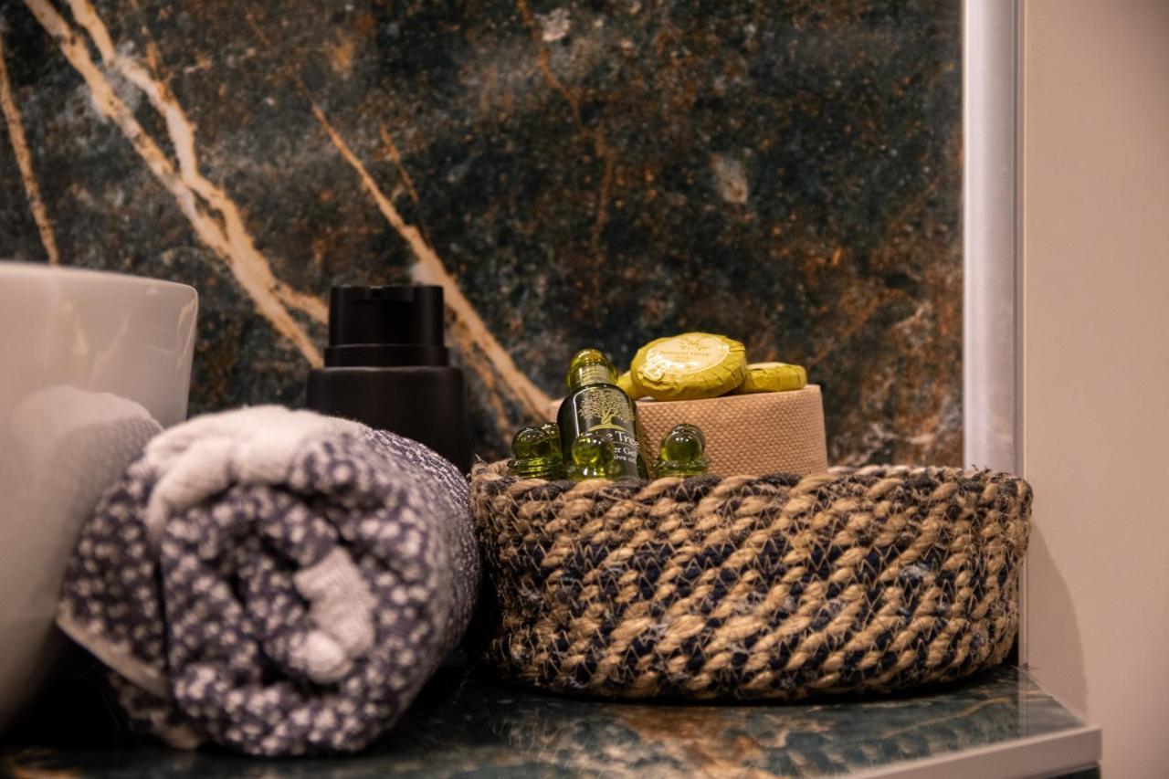 Sithoniars Luxury Ground Floor Apartment With Private Garden Neos Marmaras Exteriér fotografie