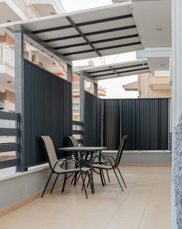 Sithoniars Luxury Ground Floor Apartment With Private Garden Neos Marmaras Exteriér fotografie